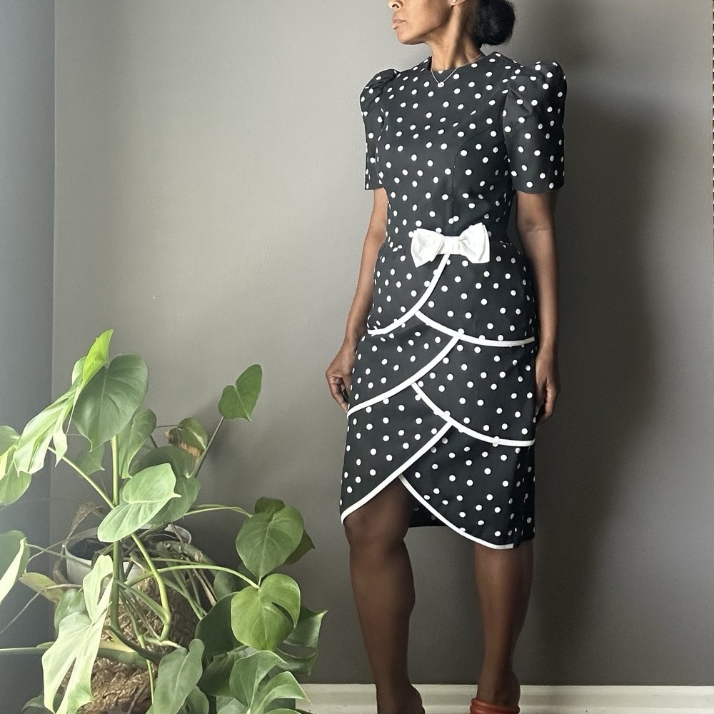 Vintage Melissa Petites Midi Dress Womens Size 10P Black Polka Dots Puff Sleeves